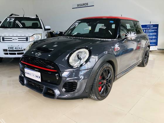 MINI COOPER 2.0 JOHN COOPER WORKS 16V TURBO GASOLINA 2P AUTOMATICO MINI COOPER 2.0 JOHN COOPER WORKS 16V TURBO GASOLINA 2P AUTOMATICO